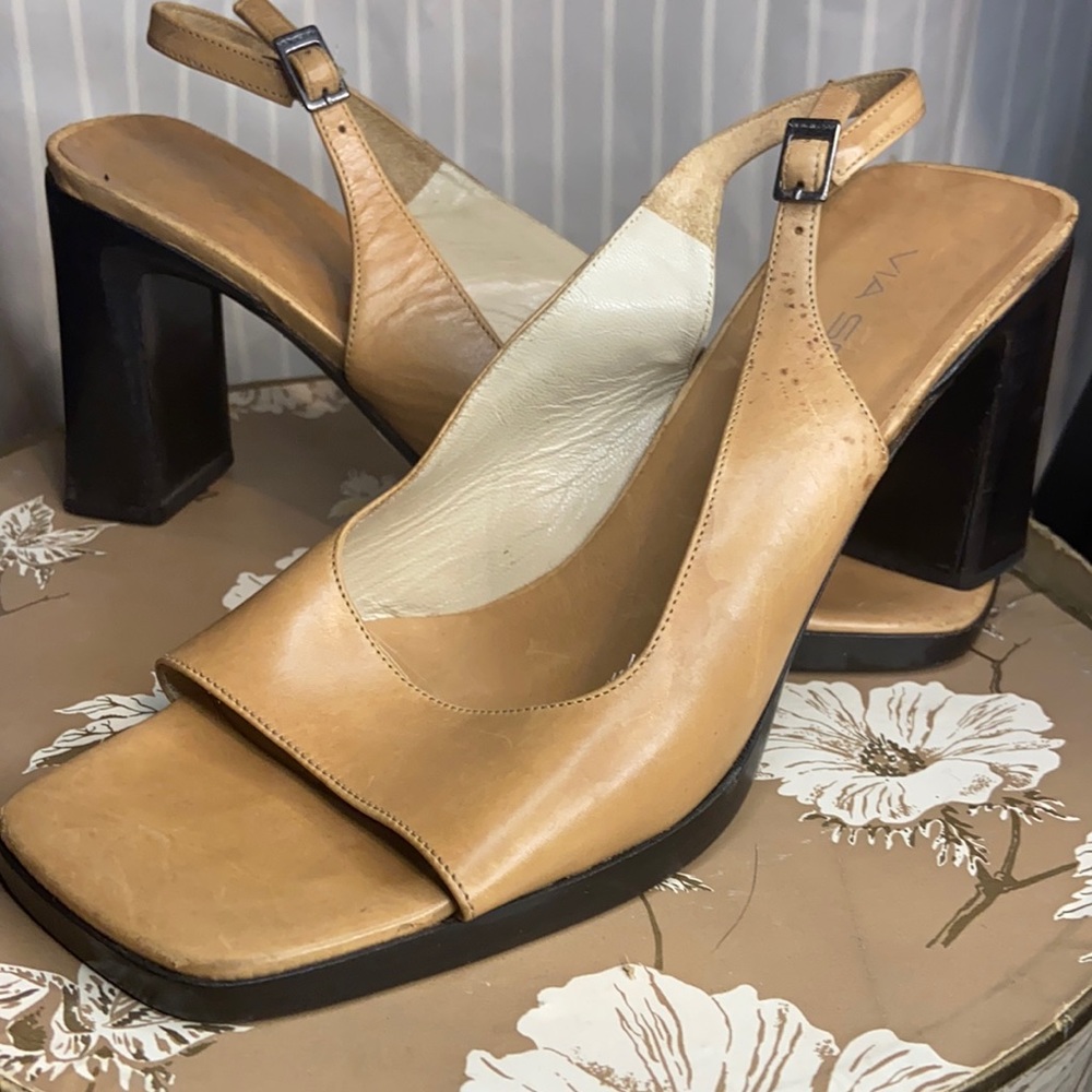 Chunky via spiga heels